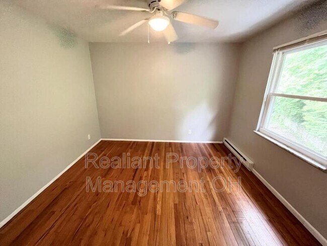 Foto del edificio - 1729 Grand Ave