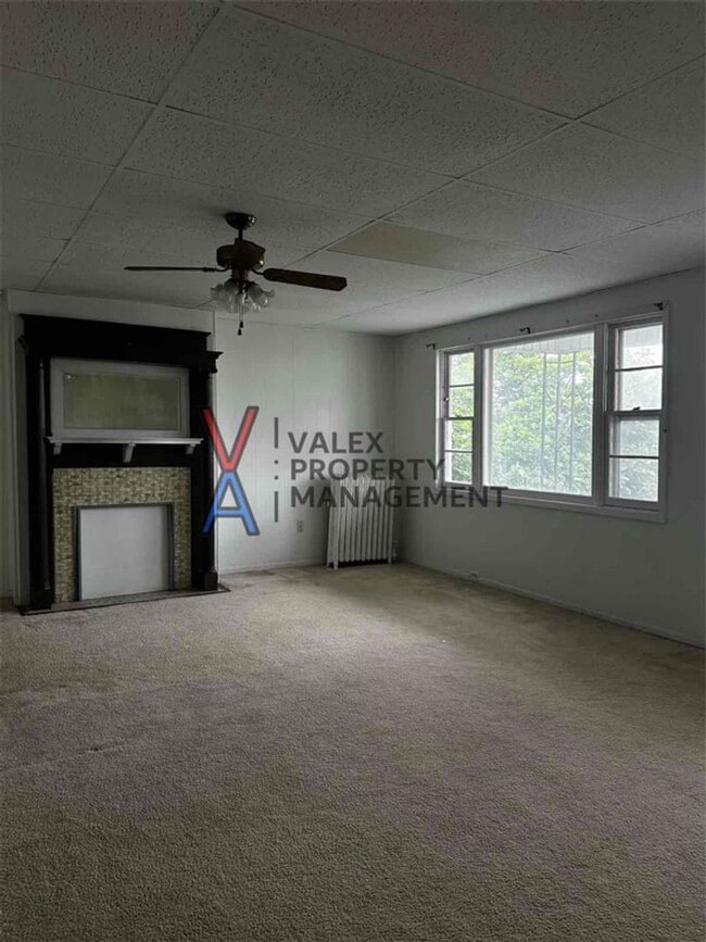 Building Photo - 1310 Swetland St