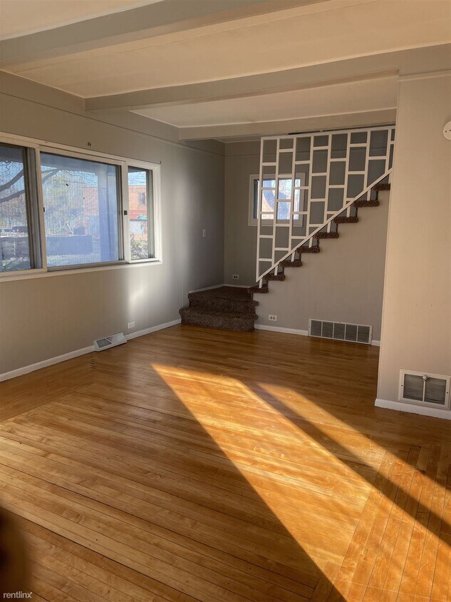 Primary Photo - 3 br, 1.5 bath House - 1926 Durand St