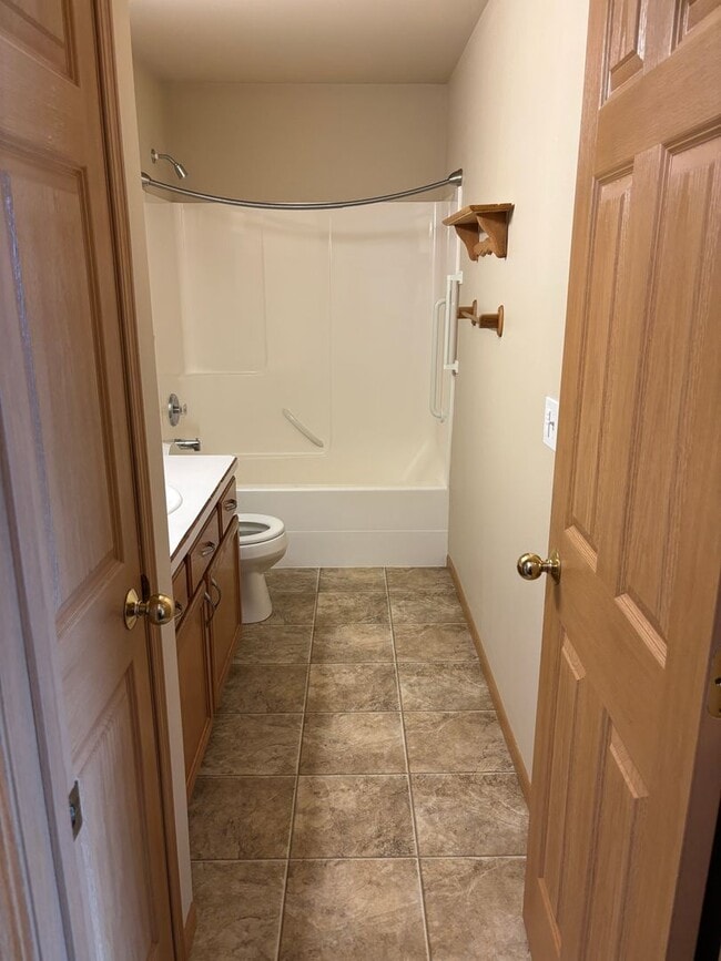 Building Photo - Large 4 bedroom home available!