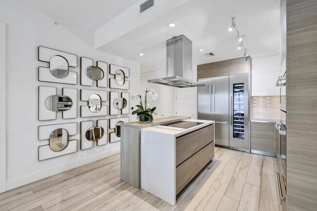 Foto del edificio - 155 E Boca Raton Rd