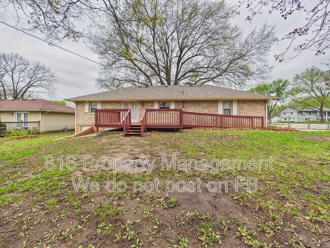 Foto del edificio - 817 N Choctaw Ave