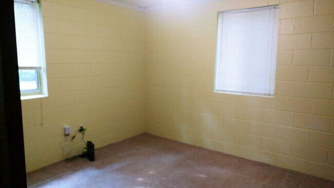 Foto del edificio - 1 bedroom 1 bath with den