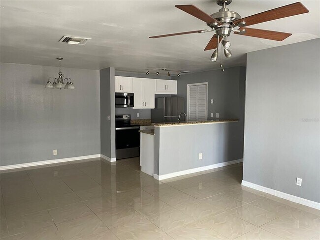 Foto del edificio - 5974 Westgate Dr