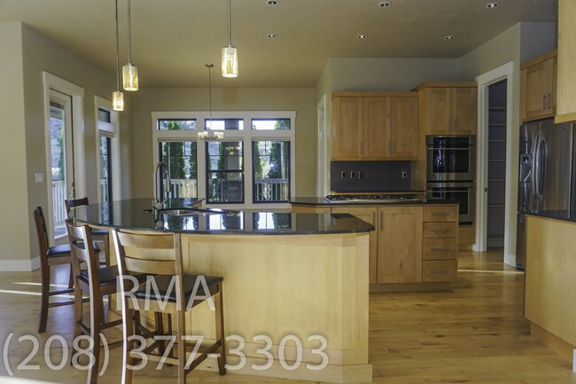 Building Photo - 2268 N Pleasant Hill Way