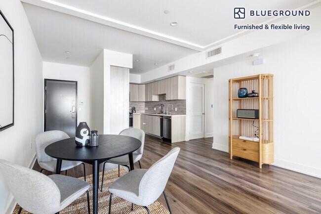 Foto del edificio - 129 S Kings Rd