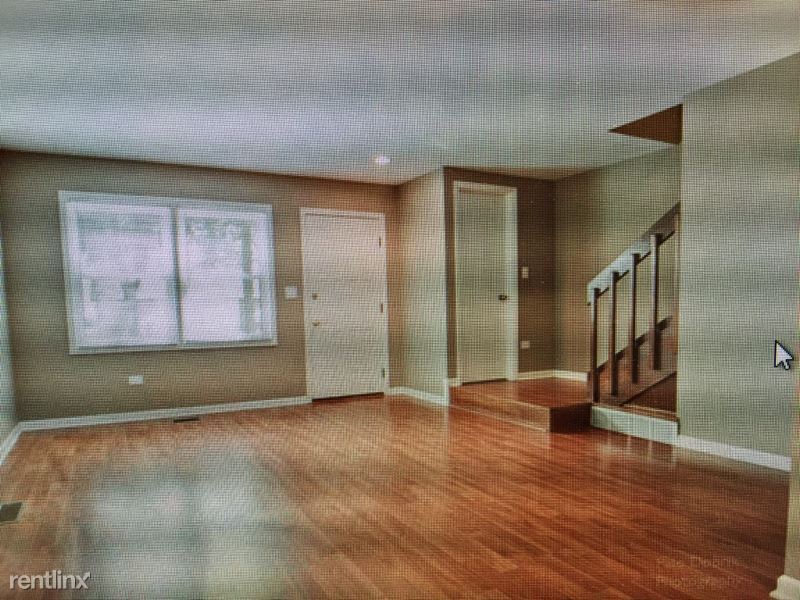 612 N Hough St, Barrington, IL 60010 Townhome Rentals in Barrington