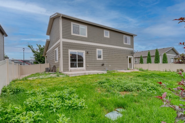 Building Photo - 3969 River Birch St