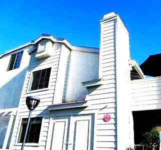 Primary Photo - 345 Avocado St
