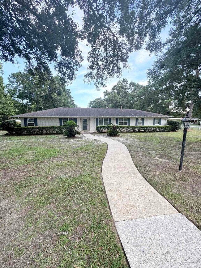 Foto del edificio - 3821 Collingswood Rd