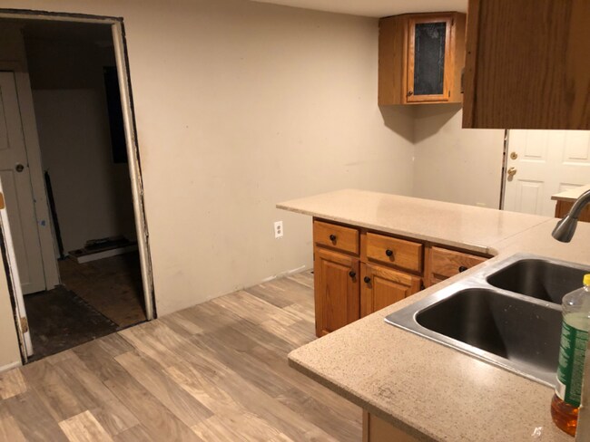 Foto del edificio - 502 Lucy St