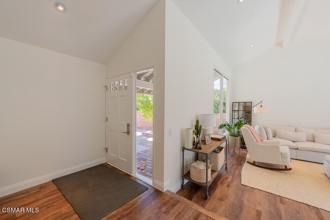 Foto del edificio - 1453 Cheswick Pl