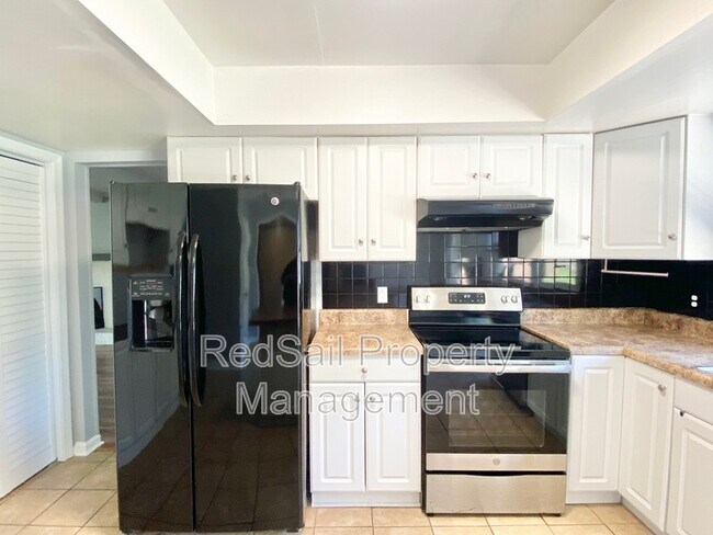 Foto del edificio - 1028 Anderson Way