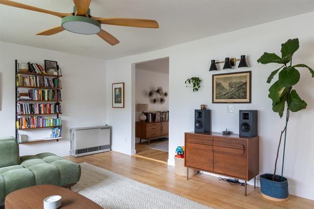 Foto del edificio - 2537 Malletts Bay Ave