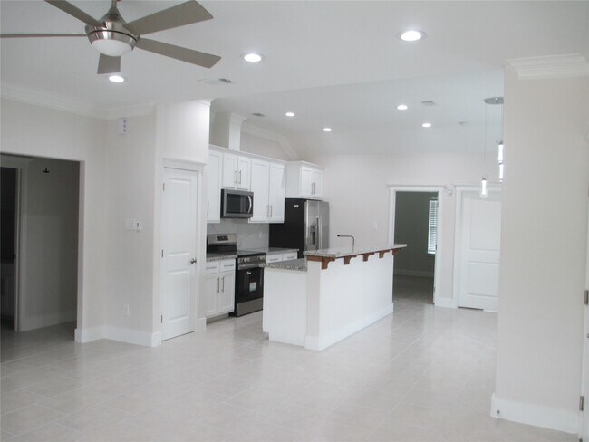 Foto del edificio - 1209 Elm St