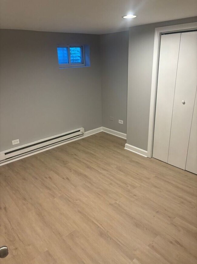 Foto del edificio - 17320 Ridgeland Ave