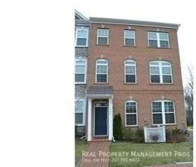 Primary Photo - 10607 Legacy Ln