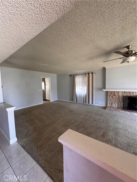Foto del edificio - 9642 Peppertree Dr