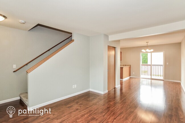 Foto del edificio - 4981 Bowwood Cir NE
