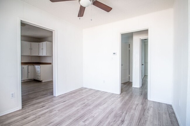 Foto del edificio - Updated 3 bed 1 bath close to 19th Street
