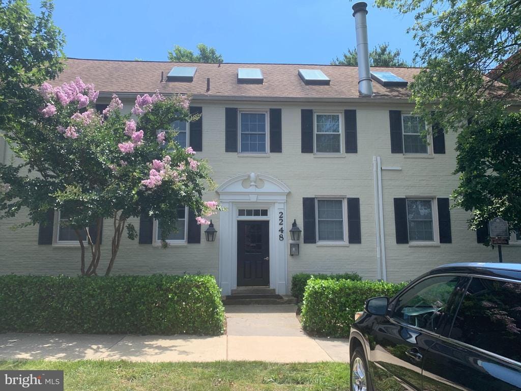 Primary Photo - 2248 Washington Ave