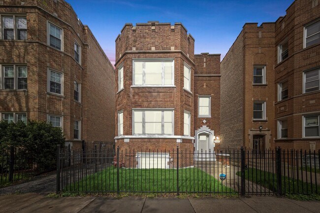 Foto del edificio - 7716 S Kingston Ave