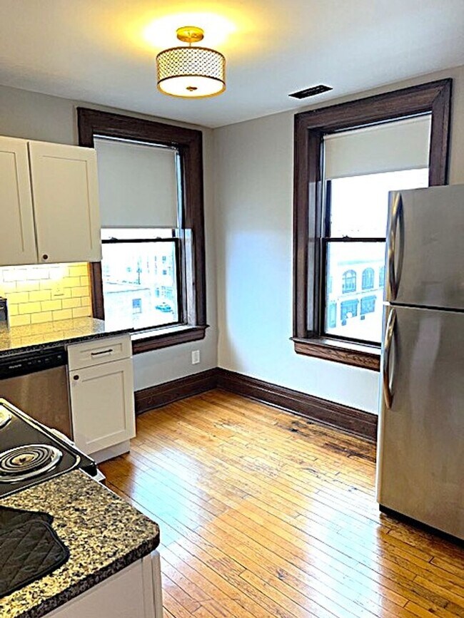 Foto del interior - Welcome to the Addison-Historic Charm Meets Modern Living in Midtown Detroit