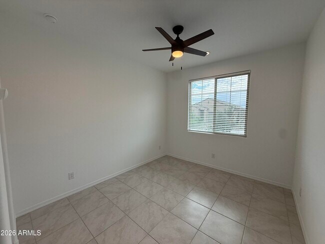 Foto del edificio - 28267 N 134th Ln