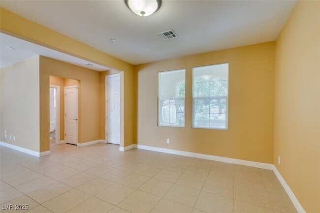 Foto del edificio - 3128 Nevelson Walk