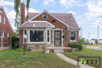 Building Photo - 18000 Birwood St