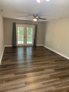 Building Photo - 408 N Pointe Creek