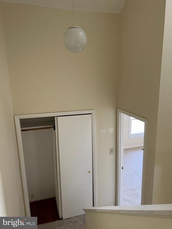 Foto del edificio - 9580 Canterbury Riding