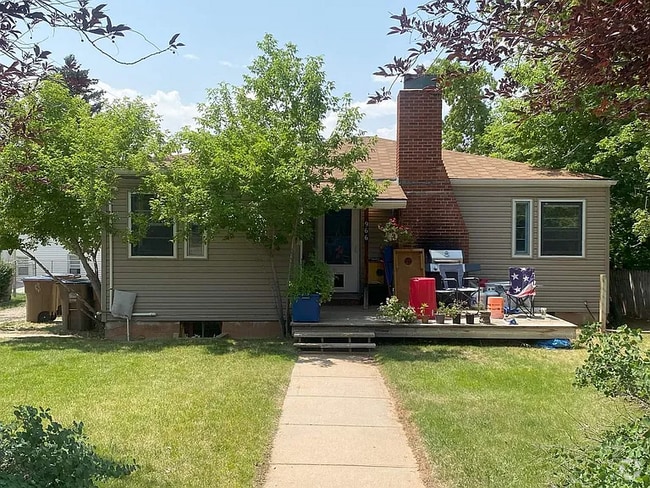 Building Photo - 966 N 12th St