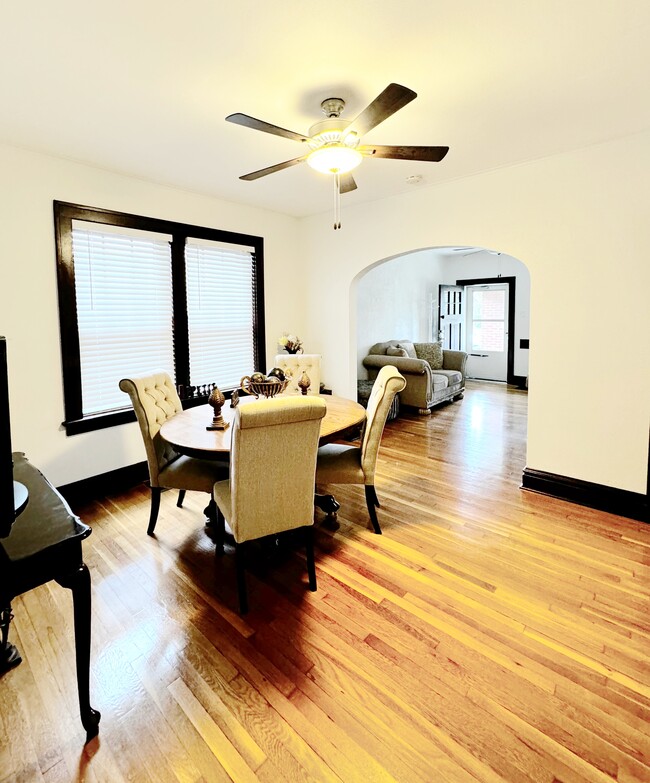 Dining room - 4024 McDonald Ave