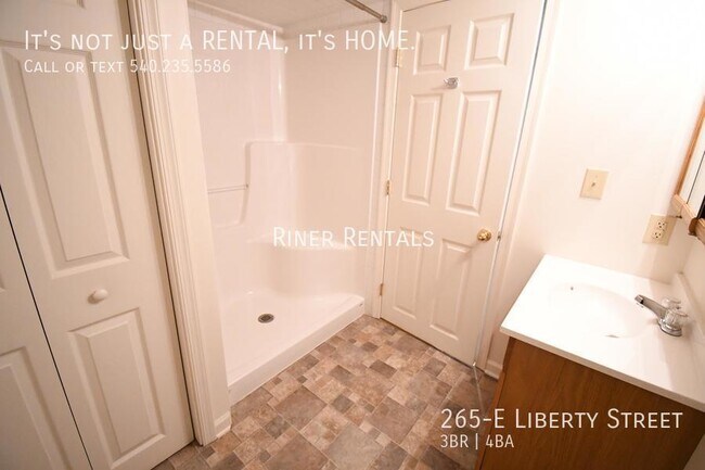 Building Photo - 265 Liberty St