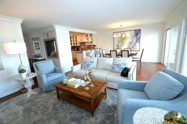 Building Photo - 3 Bedroom 2 bath Vacation Rental.