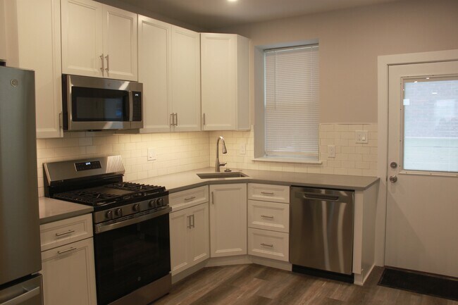 Foto del edificio - 827 W Porter St