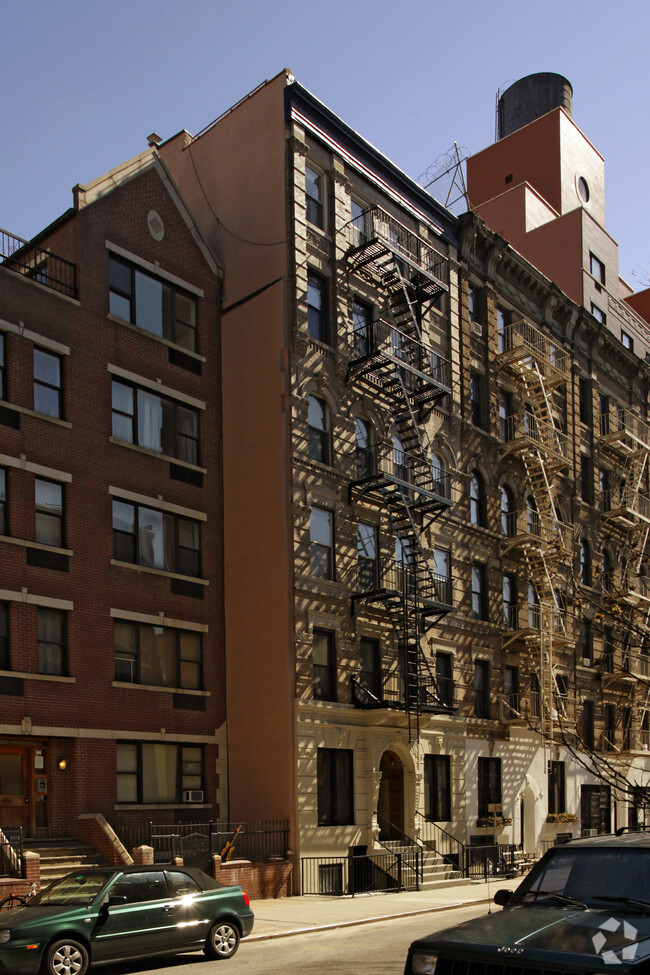 Primary Photo - 71 E 3rd St