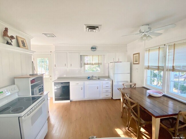 Foto del edificio - 16 Osceola Ln