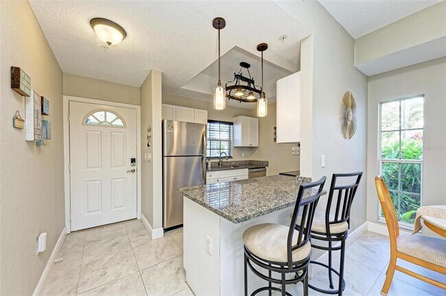 Building Photo - 8355 Glen Rose Way