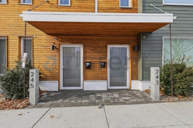 Foto del edificio - 245 Norwell St