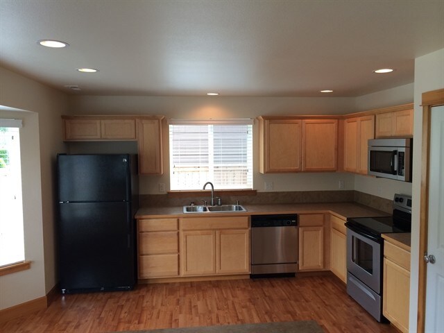 Foto del edificio - 6917 86th Ave NE