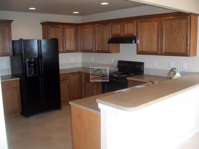 Building Photo - 7787 Mountain Laurel Dr