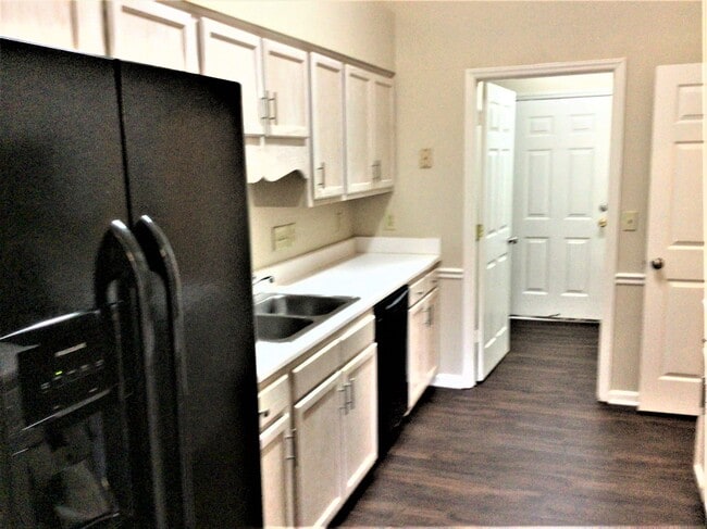 Foto del edificio - 1520 Eagle Watch Ln