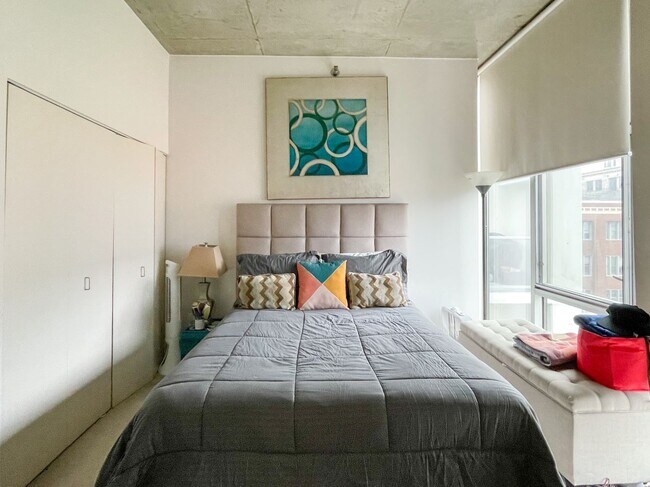 Foto del edificio - 1720 S Michigan Ave