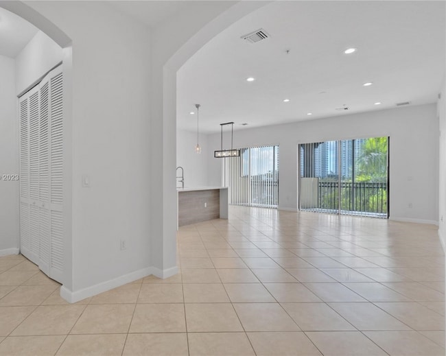 Foto del edificio - 3055 NW 126th Ave