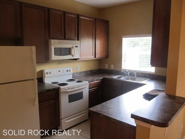 Building Photo - 3 br, 2.5 bath House - 1430 Retreat View Cir