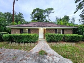 Building Photo - 1531 Marcy Cir