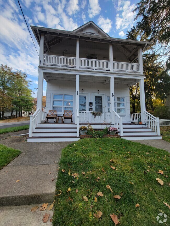 Apartments For Rent in Oldwick, NJ with Hardwood Floors 21 Rentals