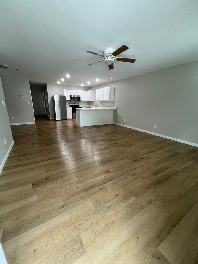 Foto del edificio - 251-251 S Park St